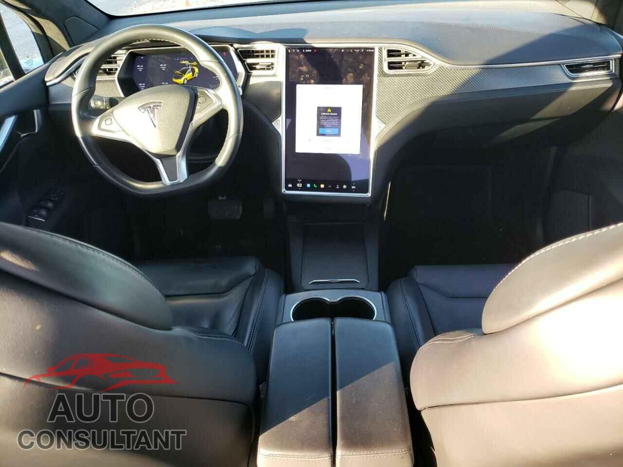 TESLA MODEL X 2017 - 5YJXCBE20HF061194