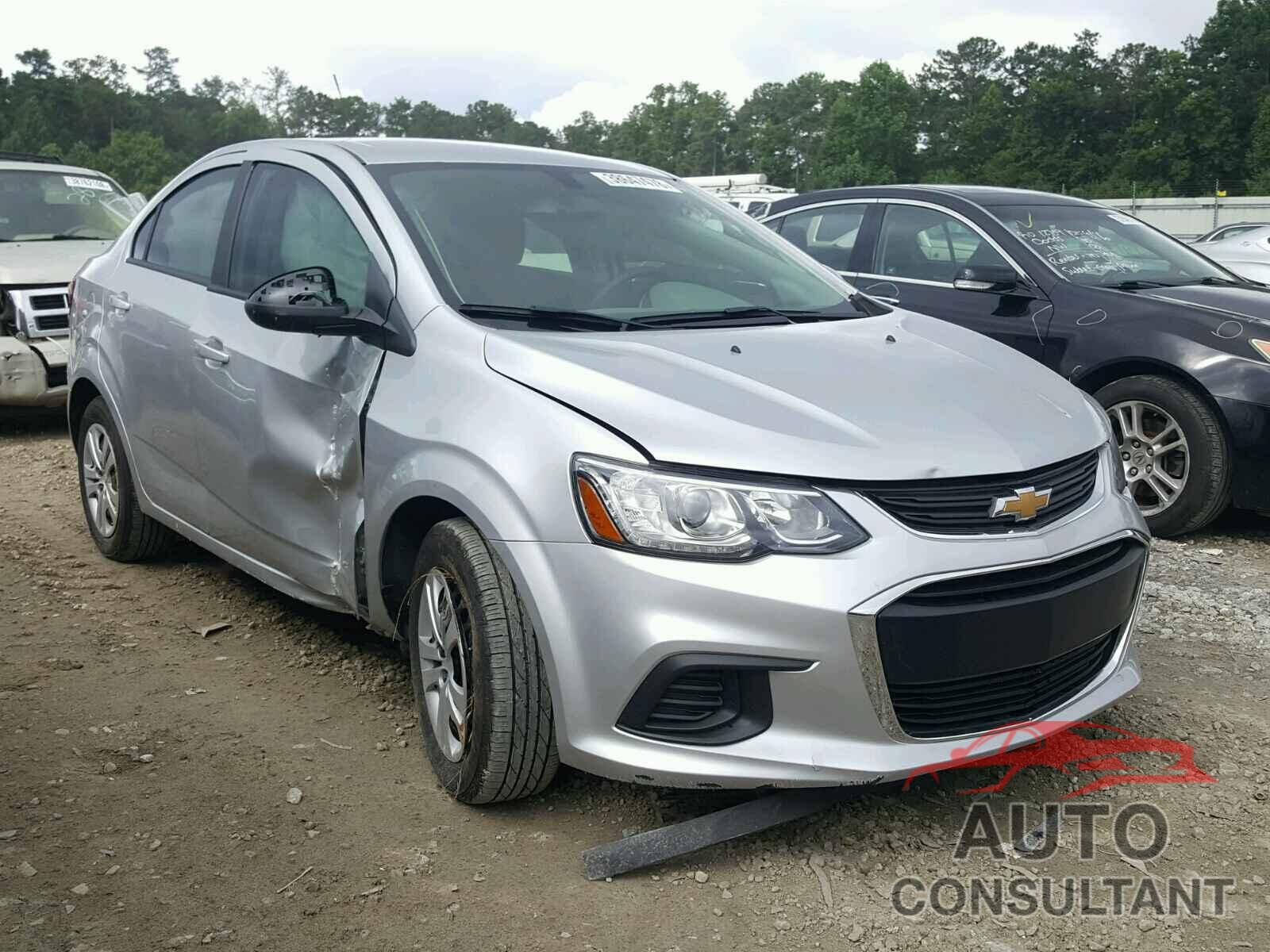 CHEVROLET SONIC 2017 - 1G1JB5SH5H4176635