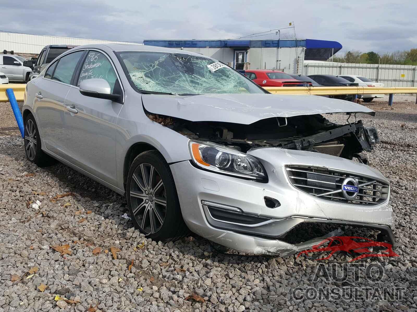 VOLVO S60 2017 - LYV402HM8HB131762