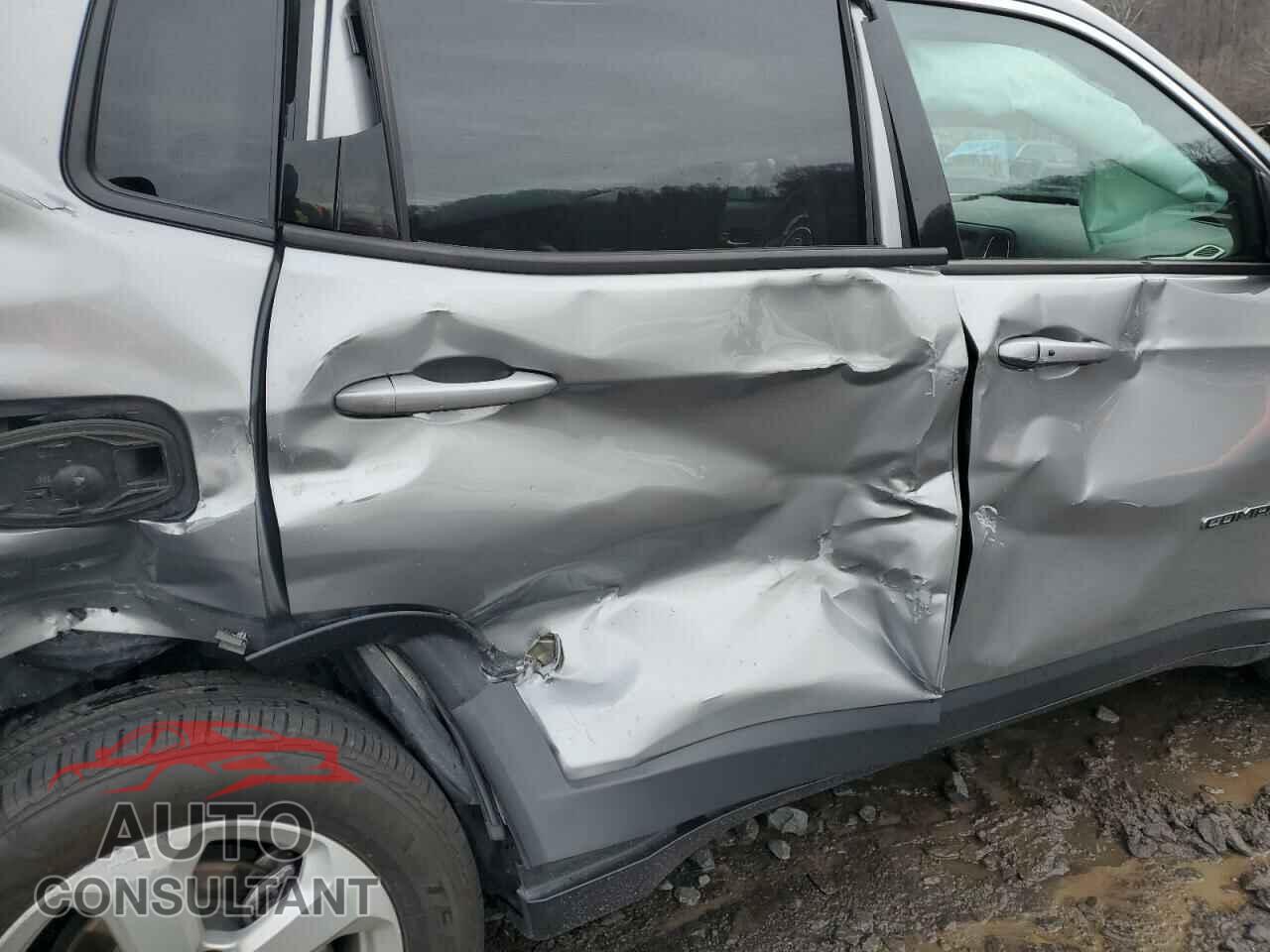 JEEP COMPASS 2021 - 3C4NJCBB0MT592365
