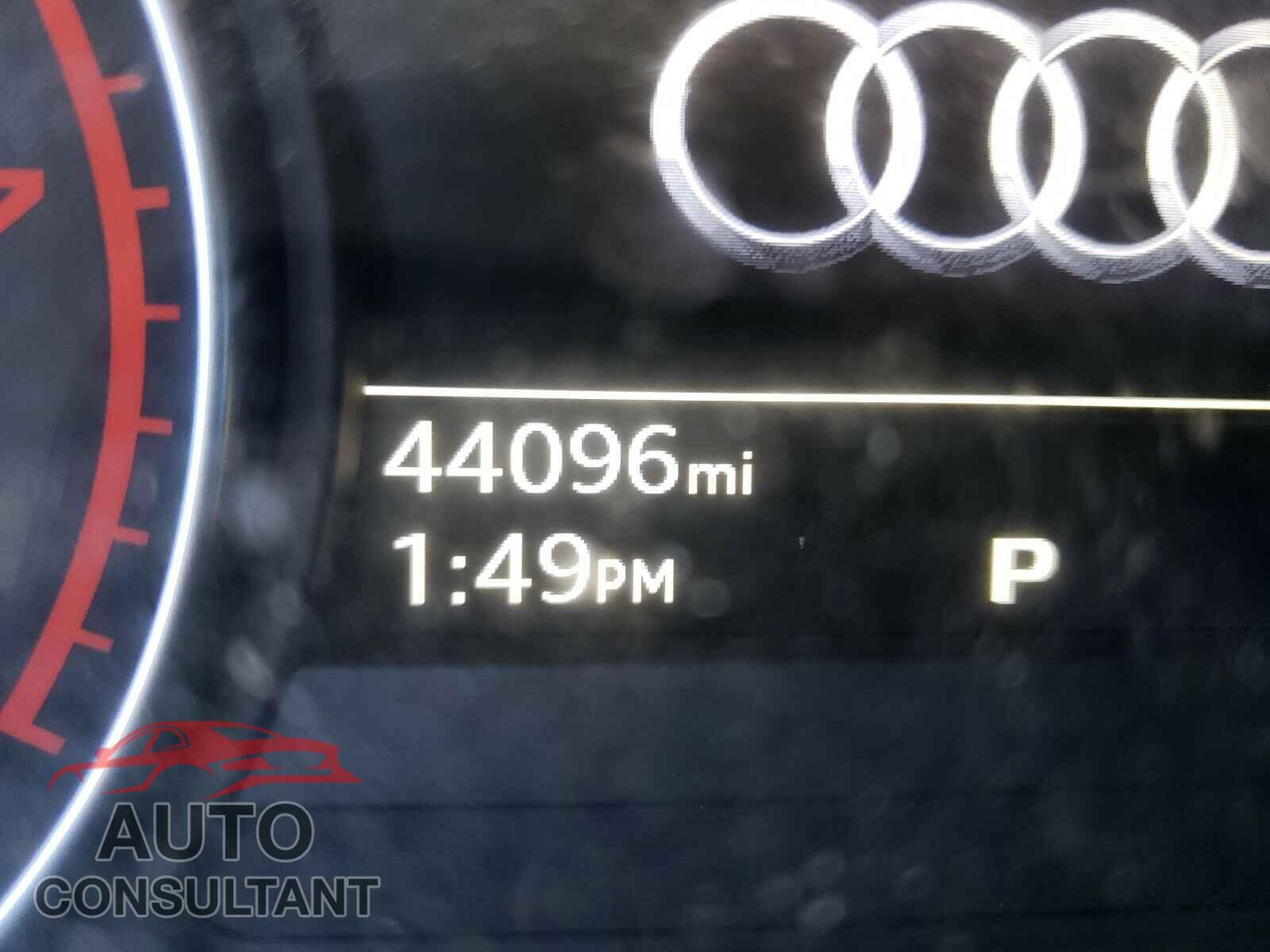 AUDI Q5 2018 - WA1ANAFY3J2017982