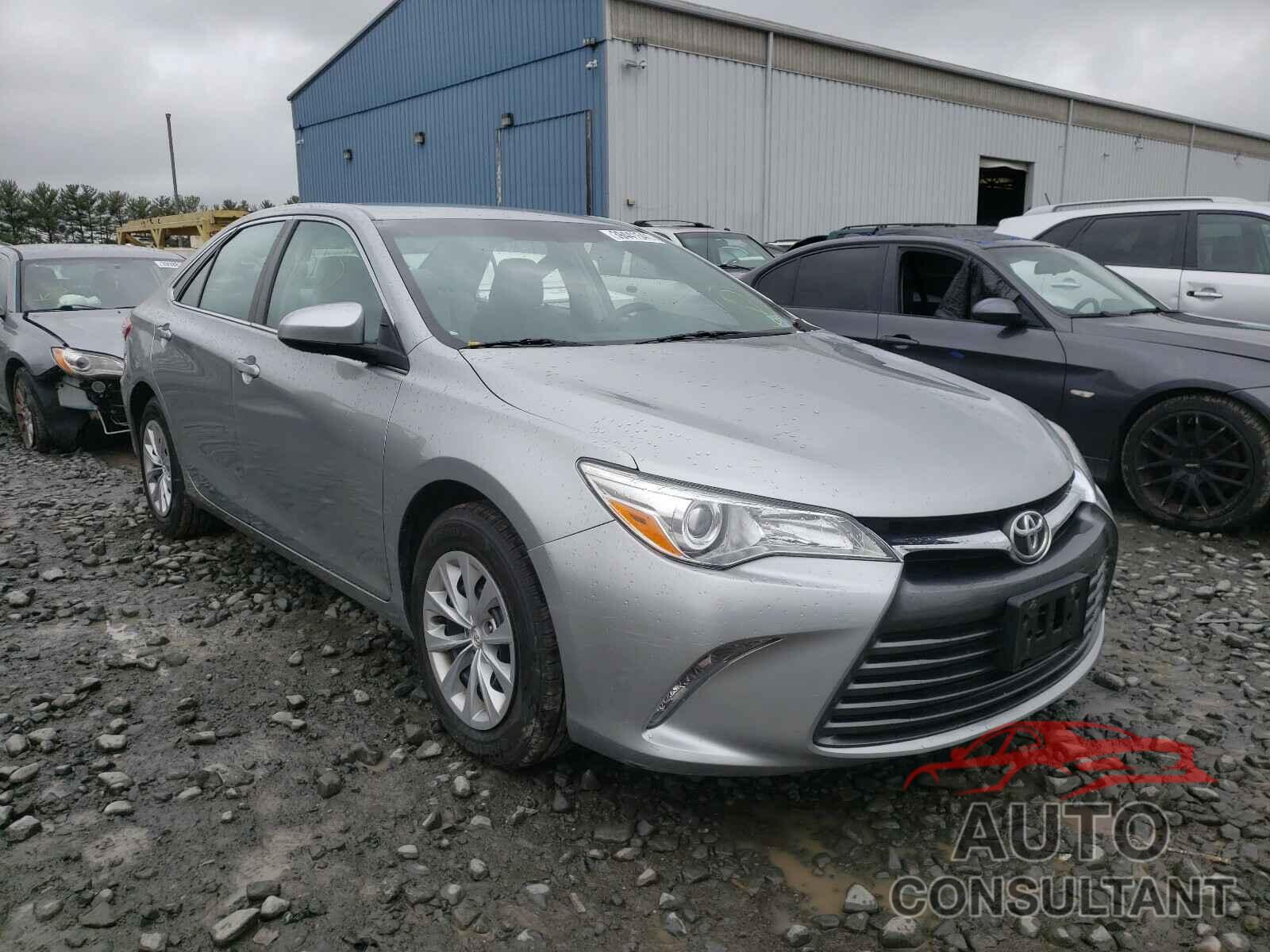 TOYOTA CAMRY 2016 - 4T4BF1FKXGR567021