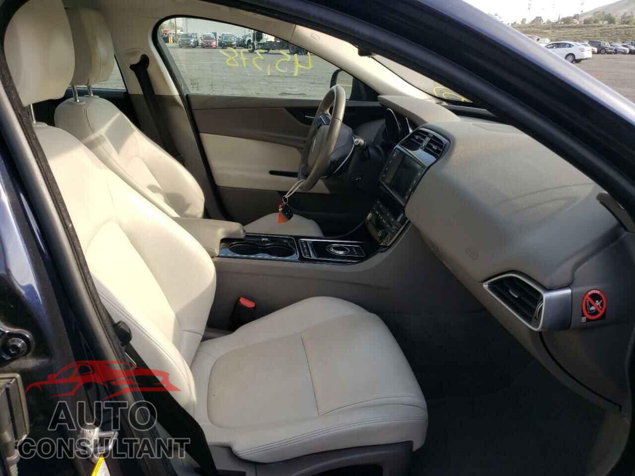 JAGUAR XE 2017 - SAJAD4BG4HA962982