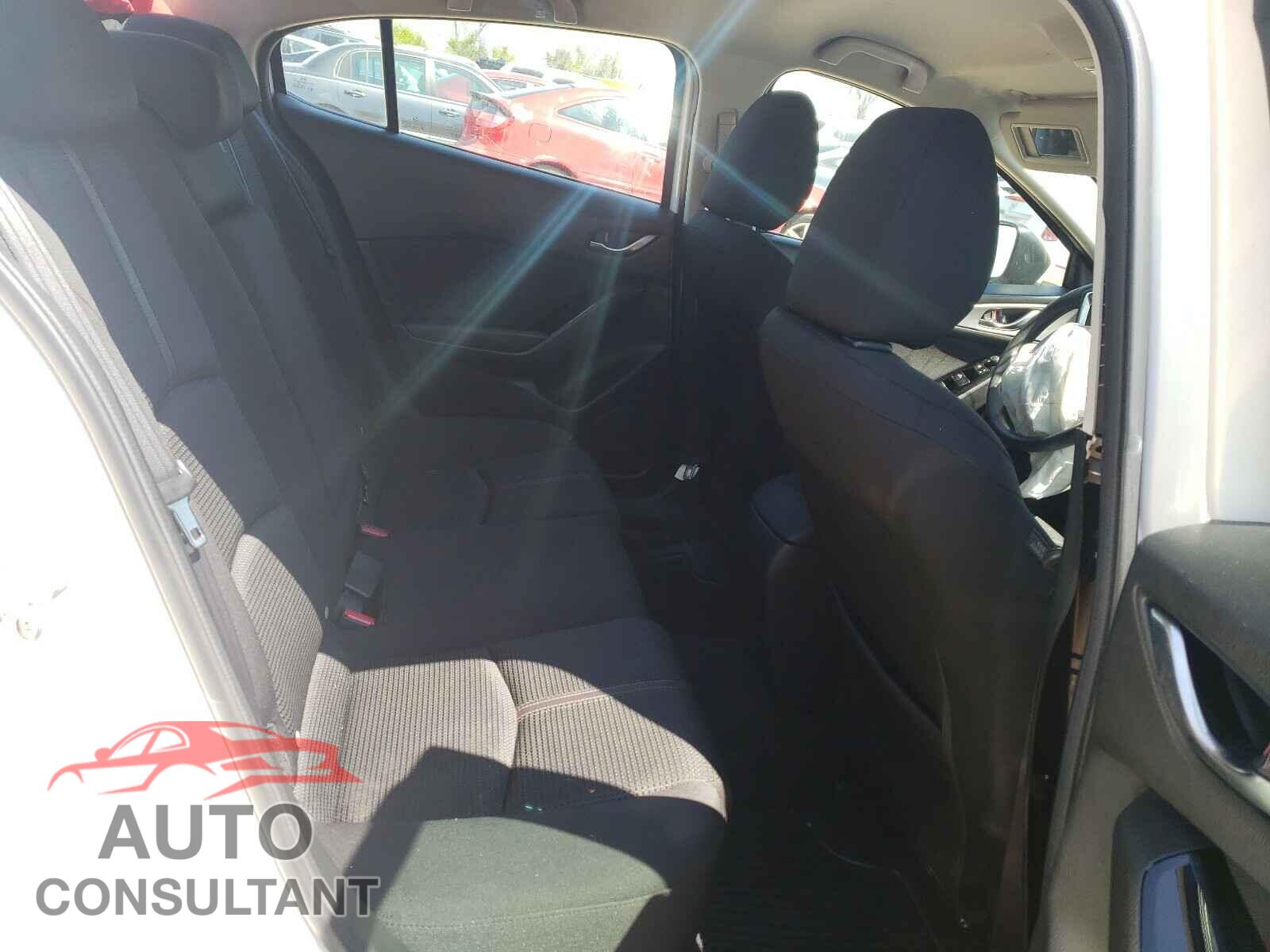 MAZDA 3 2017 - 3MZBN1U7XHM103858