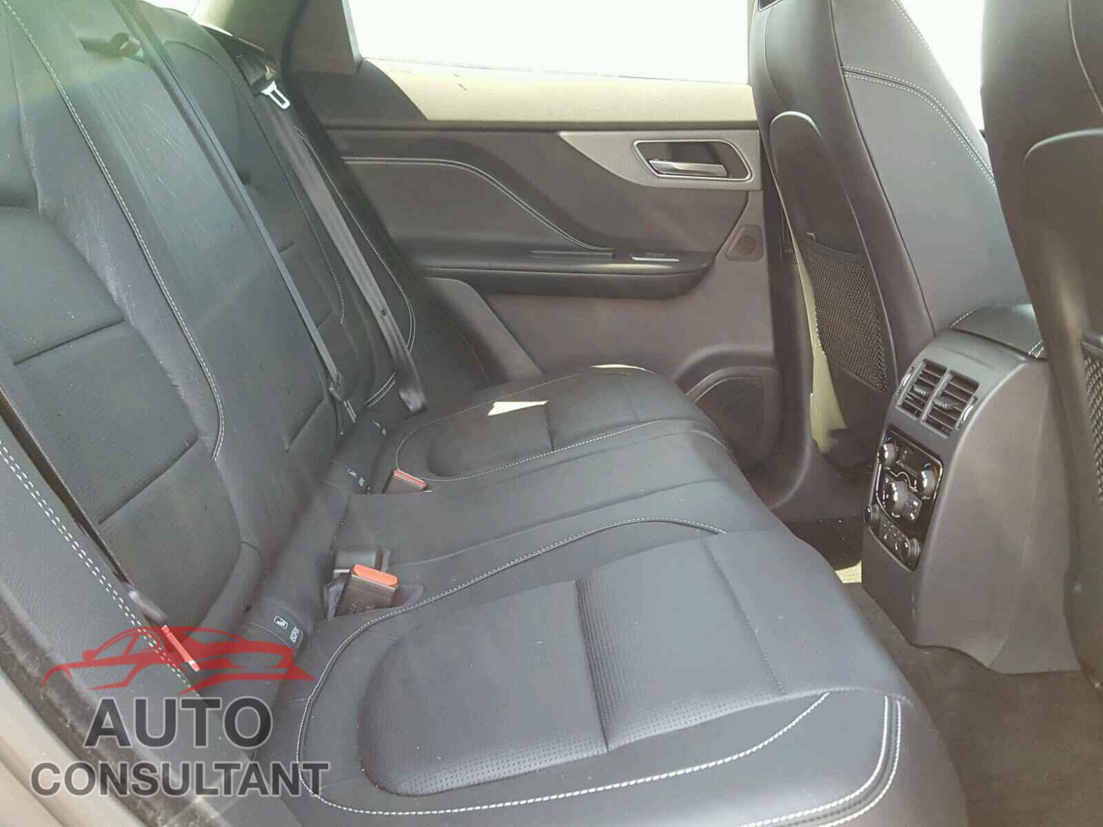 JAGUAR F-PACE S 2017 - SADCM2BV1HA893845