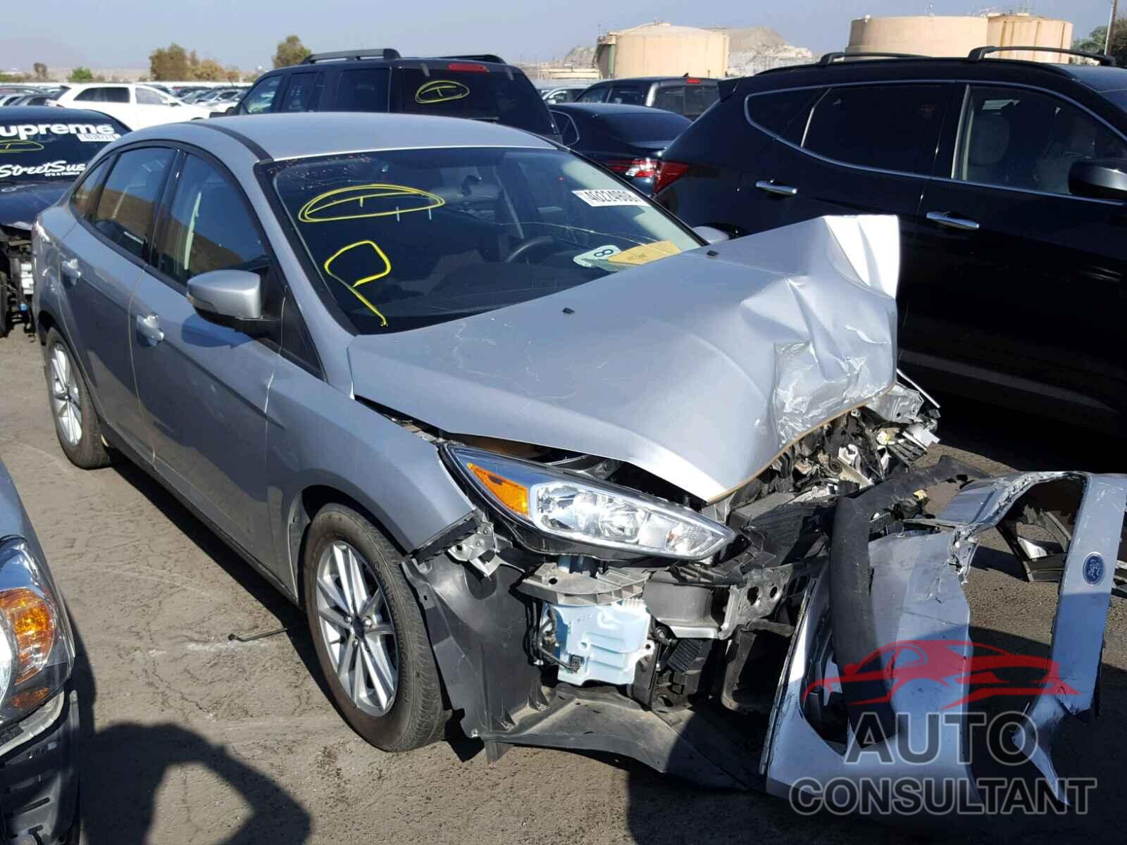 FORD FOCUS 2015 - 1FADP3F20FL203832