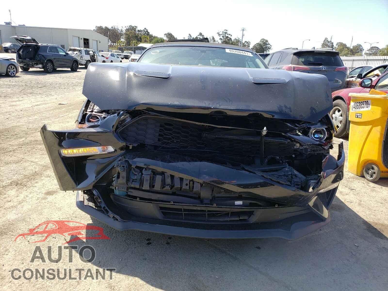 FORD MUSTANG 2018 - 1FATP8UH7J5154805