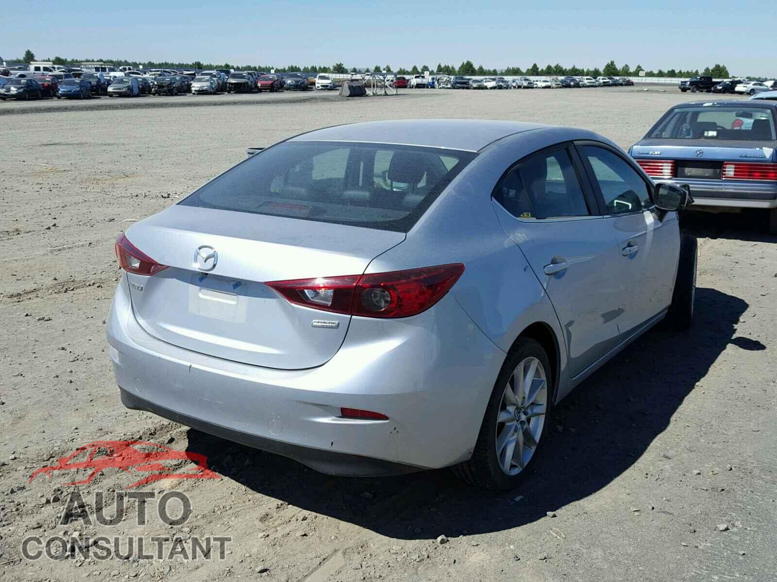 MAZDA 3 2017 - 3MZBN1V78HM138123