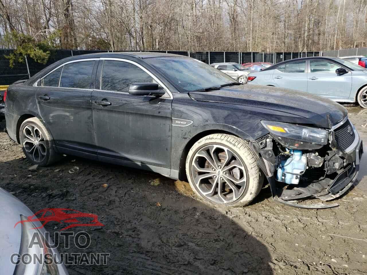 FORD TAURUS 2018 - 1FAHP2KT7JG126372