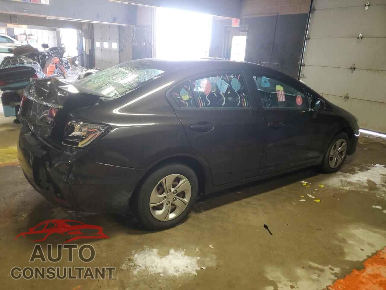 HONDA CIVIC 2013 - 2HGFB2F51DH586357