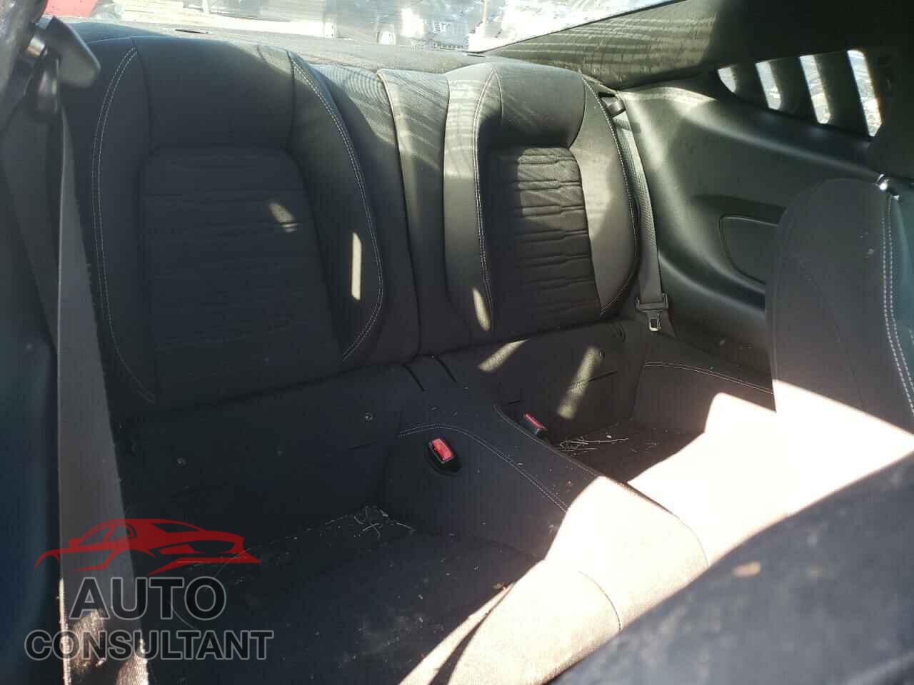 FORD MUSTANG 2017 - 1FA6P8TH7H5221217