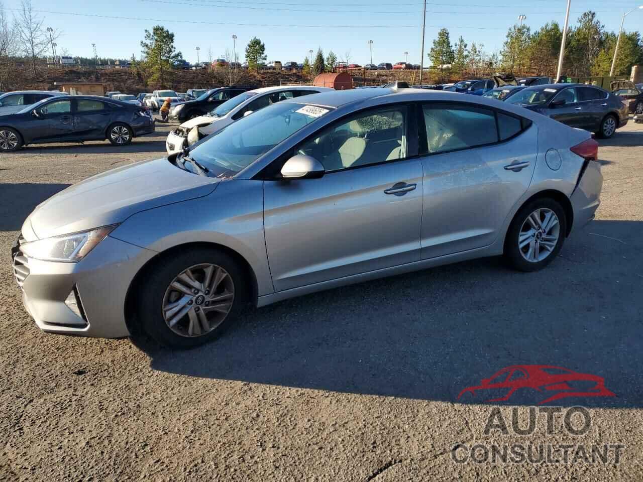 HYUNDAI ELANTRA 2020 - 5NPD84LF2LH551586