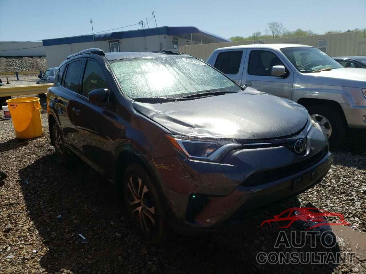 TOYOTA RAV4 2017 - JTMZFREV0HJ709290