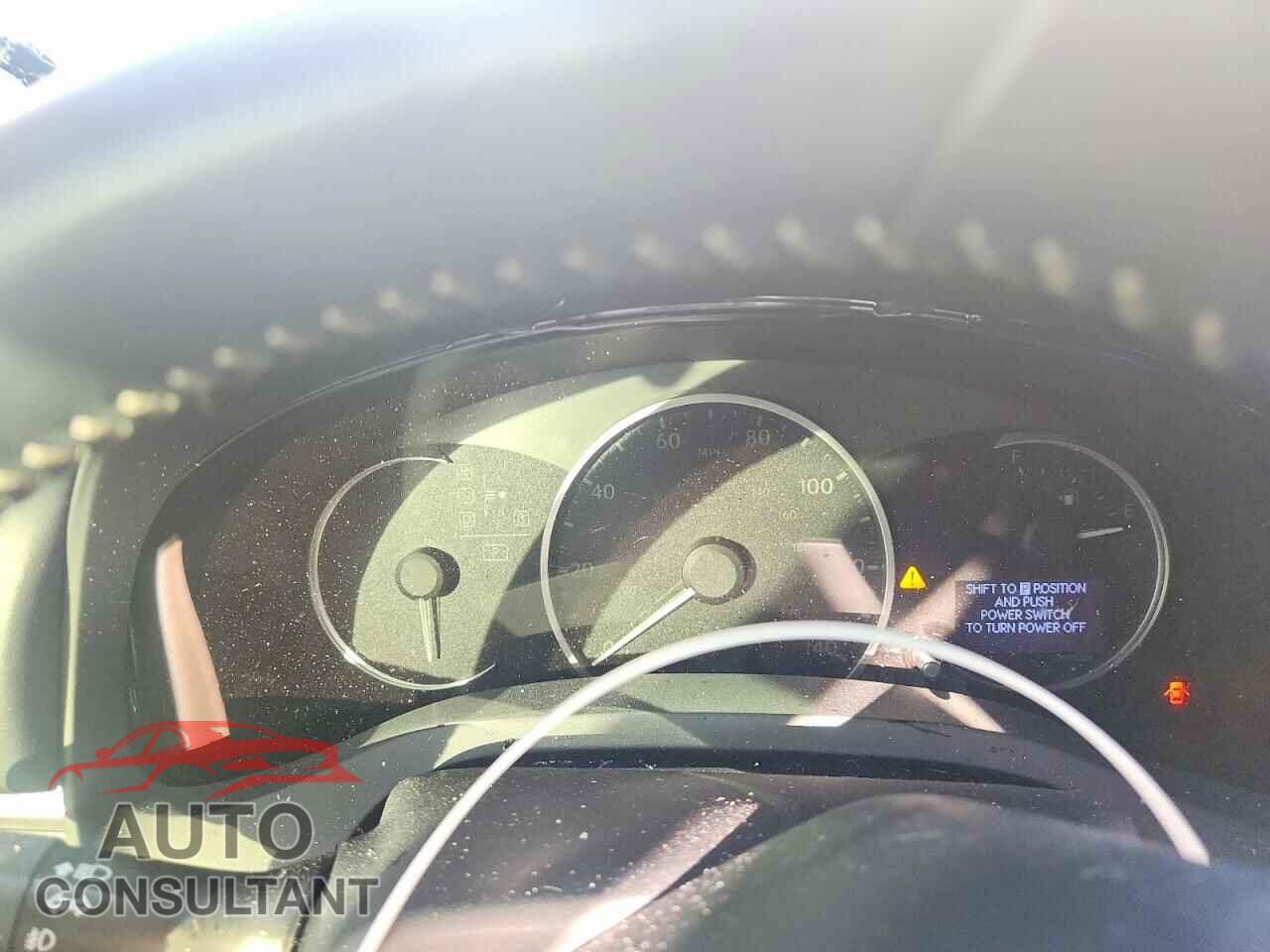 LEXUS CT 200H 2013 - JTHKD5BH7D2155358