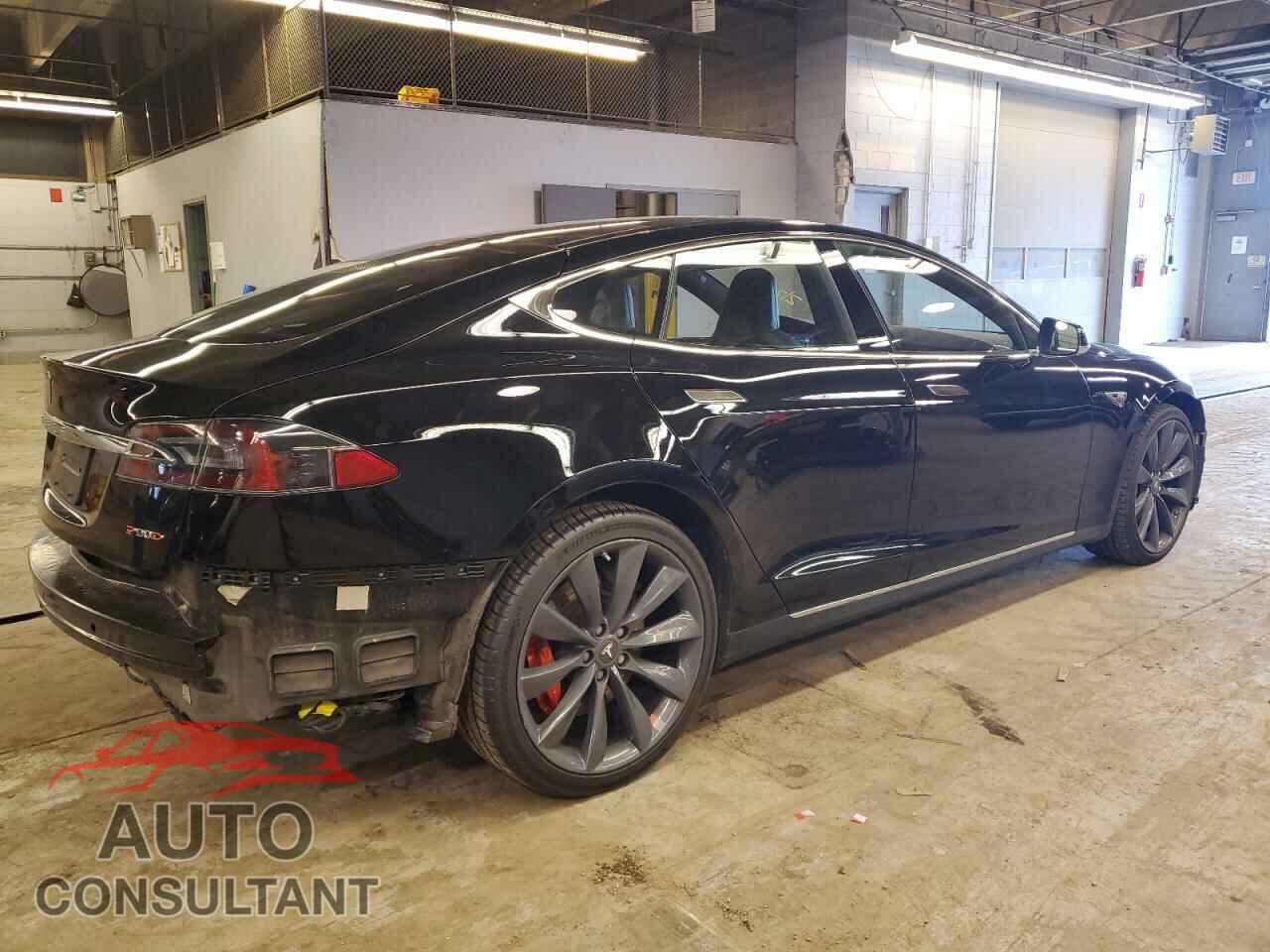 TESLA MODEL S 2016 - 5YJSA1E41GF125186