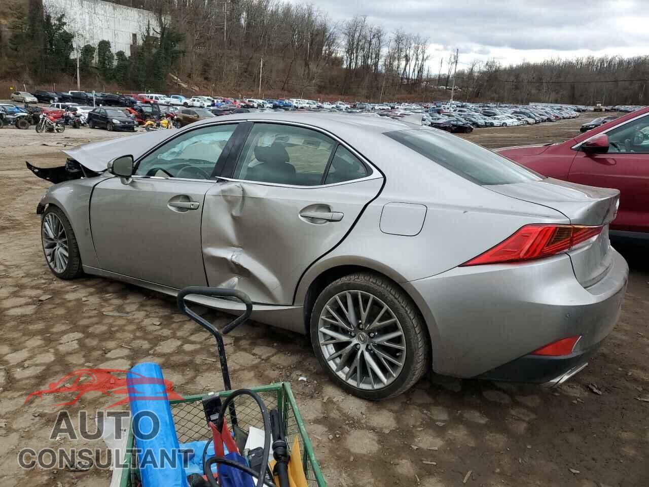 LEXUS IS 2019 - JTHC81D22K5036574