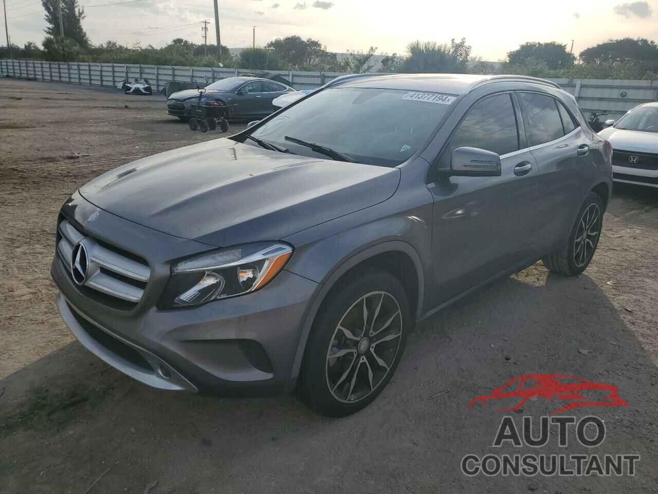 MERCEDES-BENZ GLA-CLASS 2017 - WDCTG4EB2HJ322438