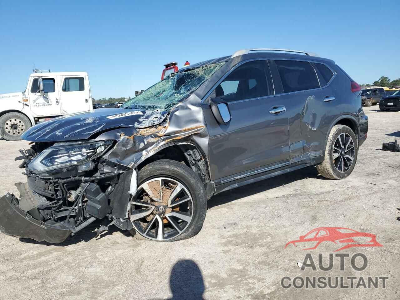NISSAN ROGUE 2018 - JN8AT2MV3JW317528
