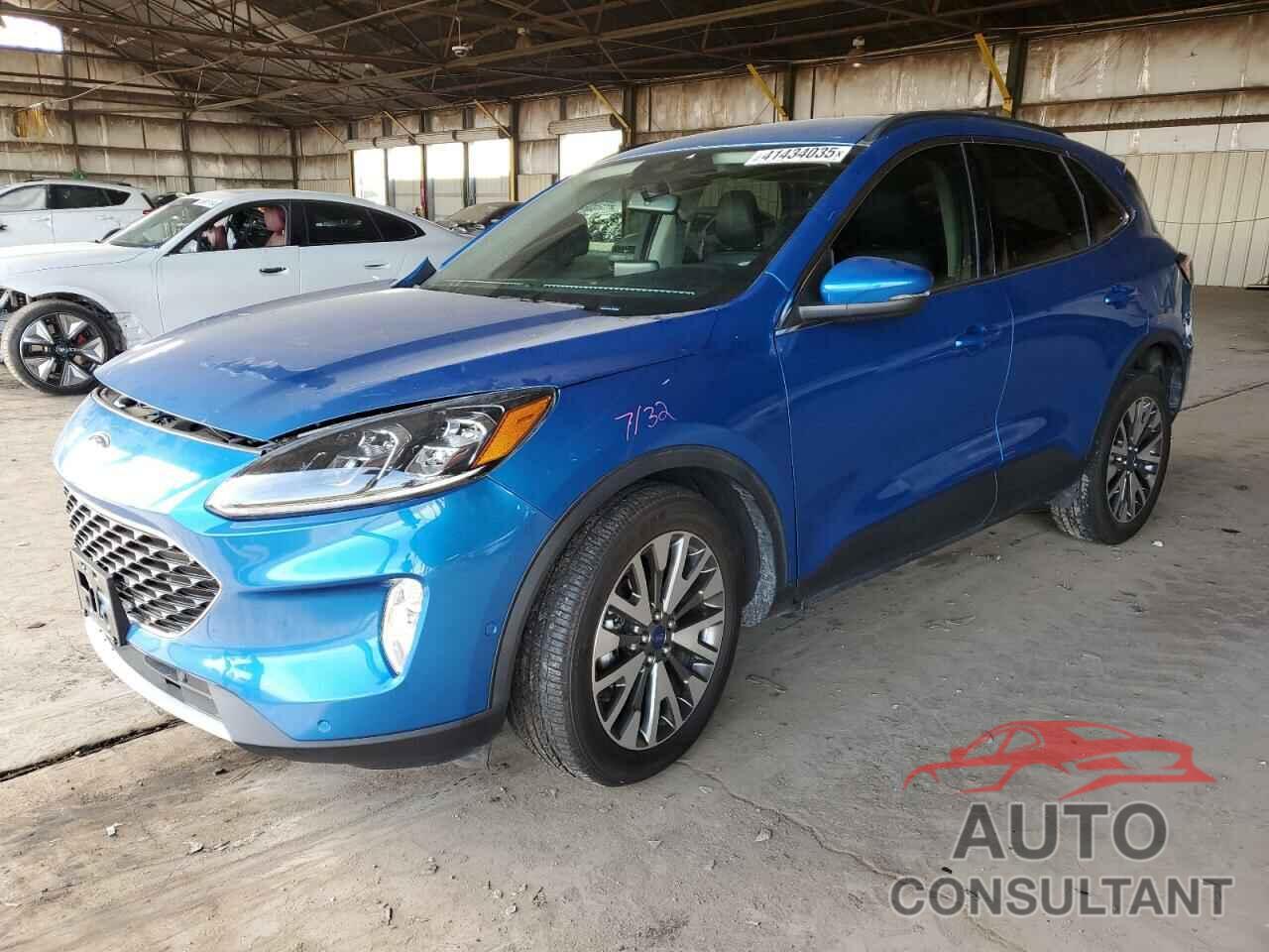 FORD ESCAPE 2020 - 1FMCU9J93LUB19608