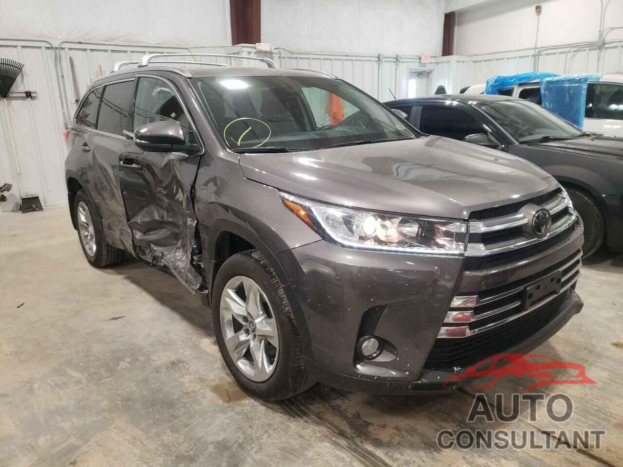 TOYOTA HIGHLANDER 2018 - 5TDDZRFH2JS499696