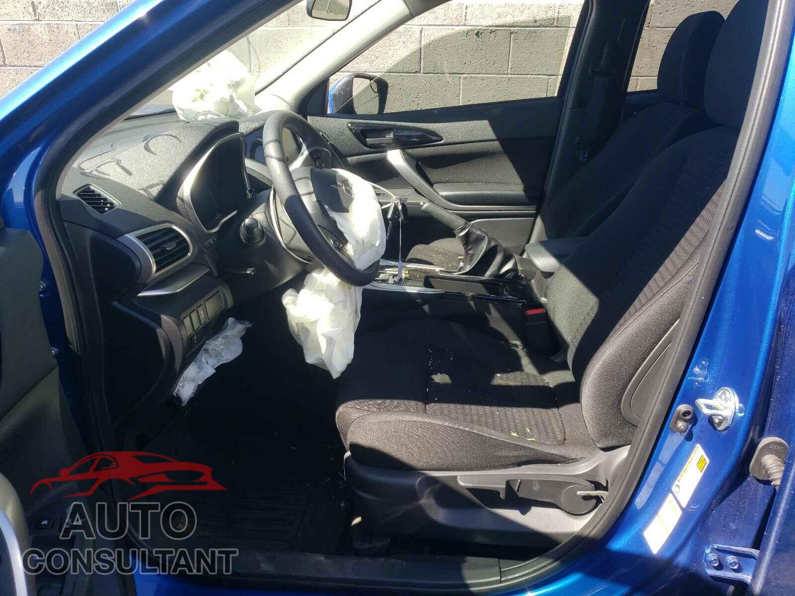 MITSUBISHI ECLIPSE 2018 - JA4AT3AA4JZ063582