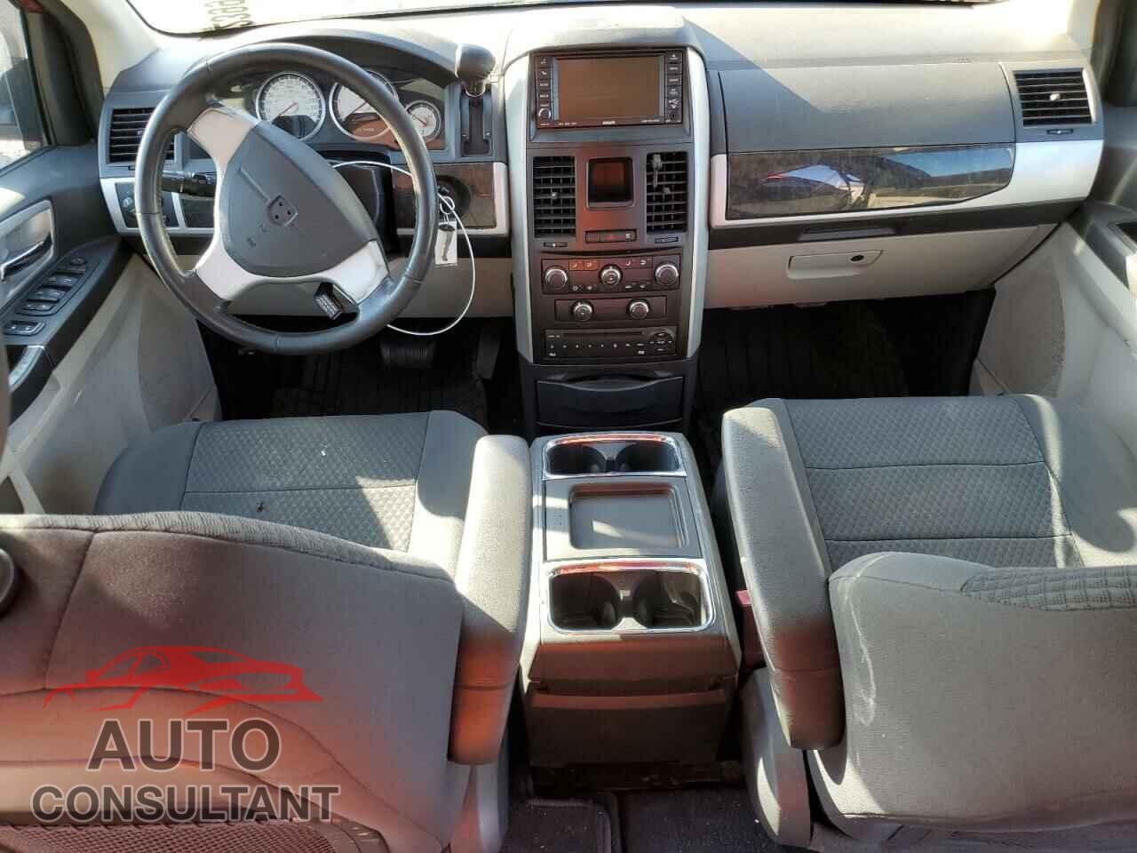 DODGE CARAVAN 2010 - 2D4RN5D10AR145932