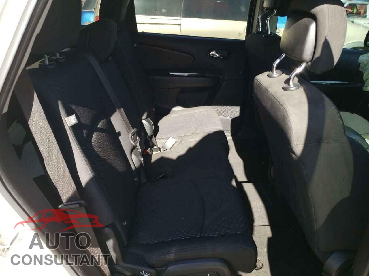 DODGE JOURNEY 2018 - 3C4PDCAB6JT533169