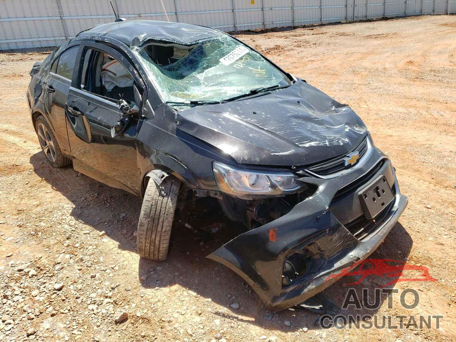 CHEVROLET SONIC 2017 - 1G1JF5SB2H4121401