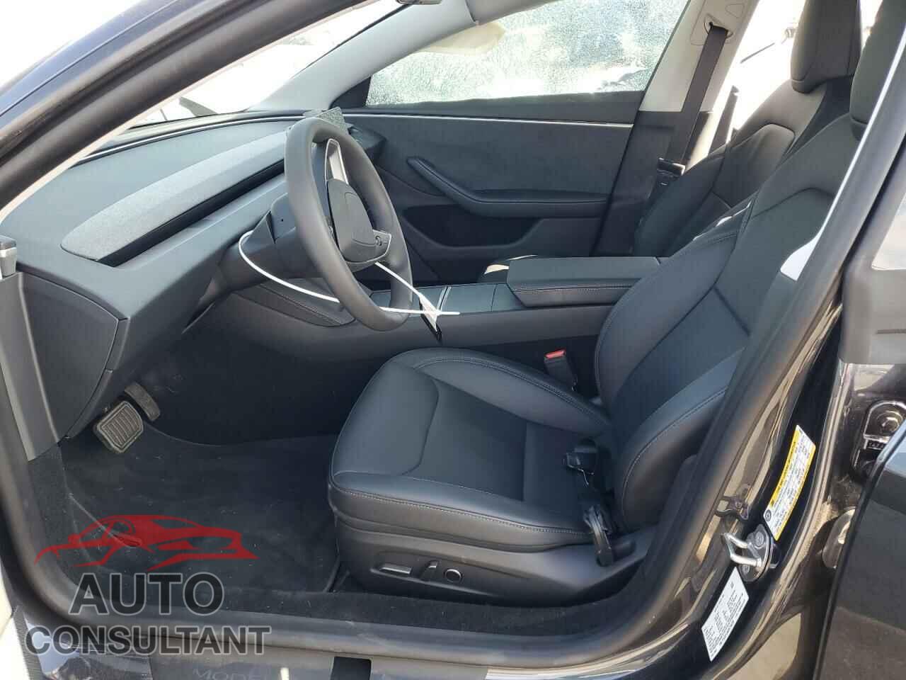 TESLA MODEL 3 2024 - 5YJ3E1EB6RF794290