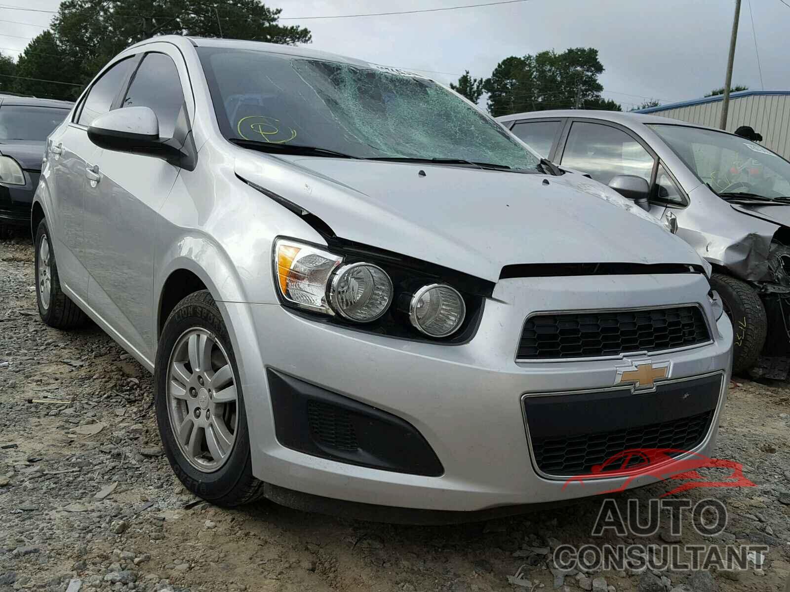 CHEVROLET SONIC 2016 - 1G1JC5SH0G4115057