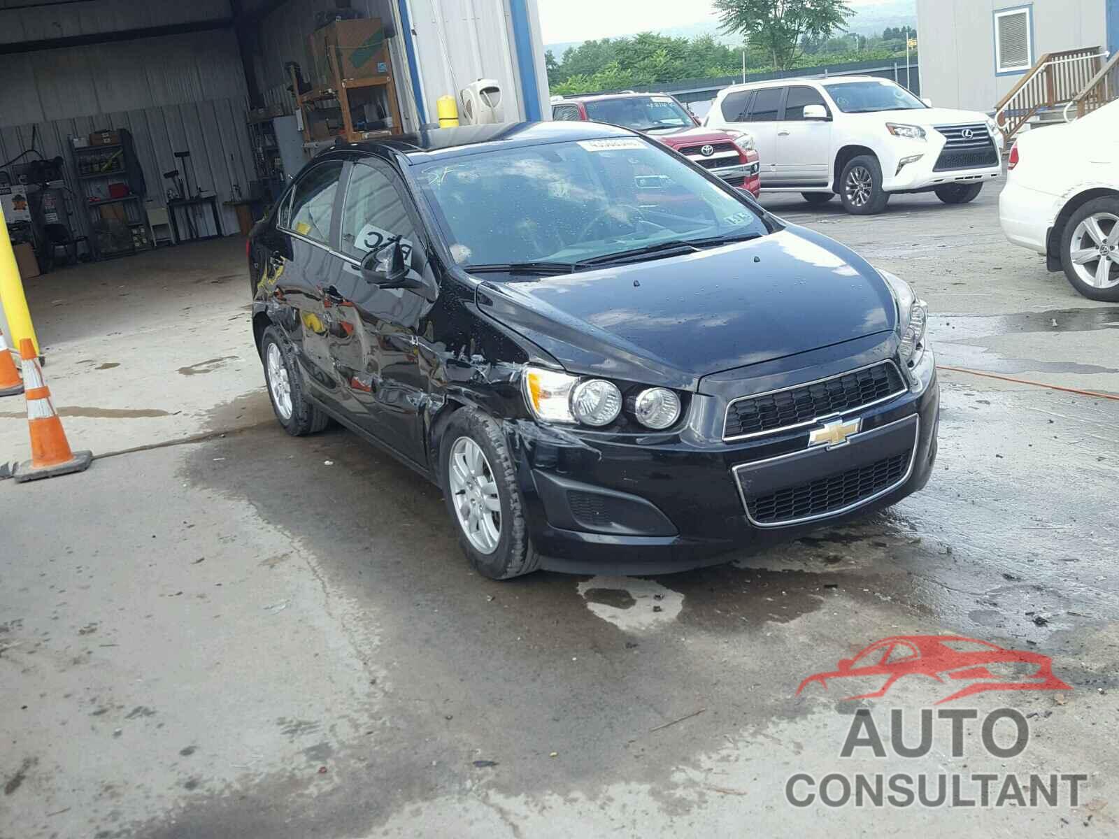 CHEVROLET SONIC 2016 - 1G1JC5SG1G4181608