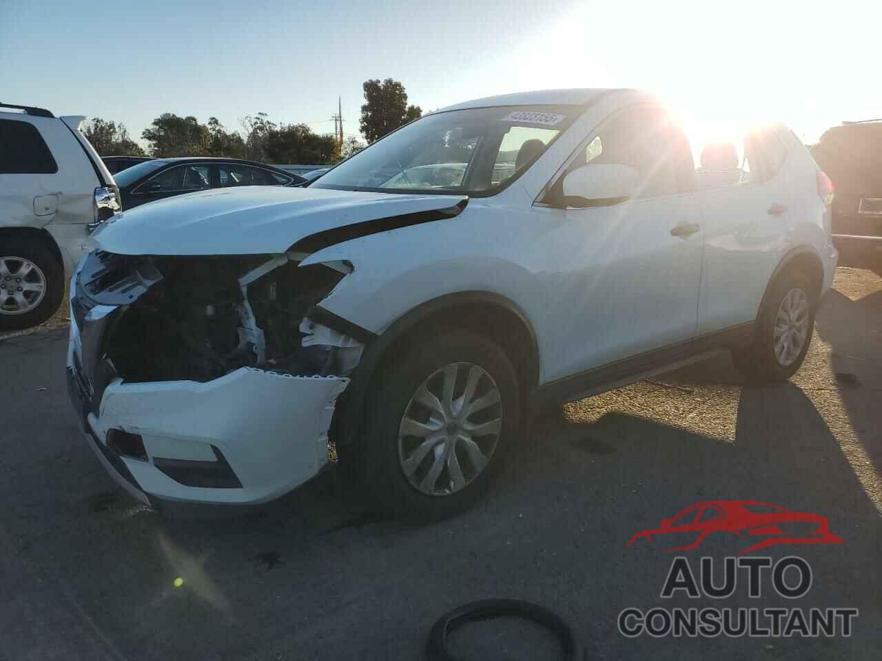 NISSAN ROGUE 2018 - KNMAT2MV6JP573457