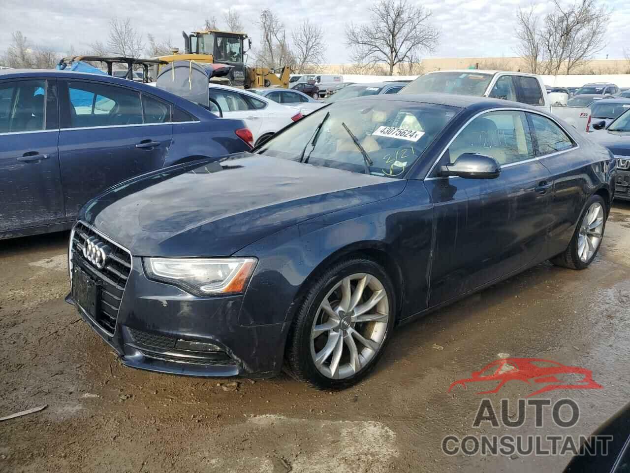 AUDI A5 2013 - WAULFAFR2DA002319
