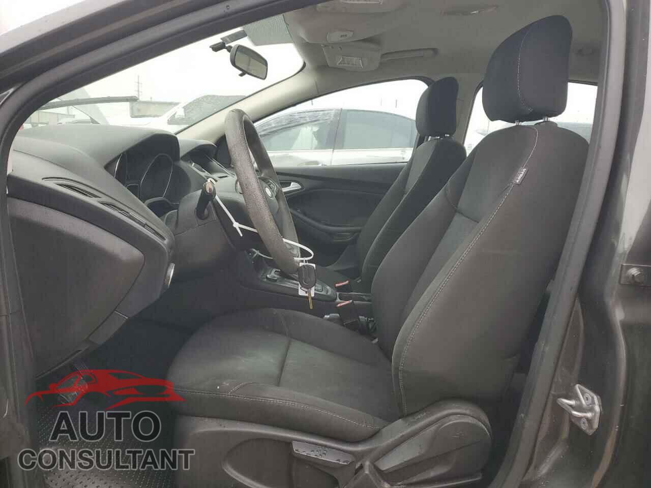 FORD FOCUS 2017 - 1FADP3F25HL205076