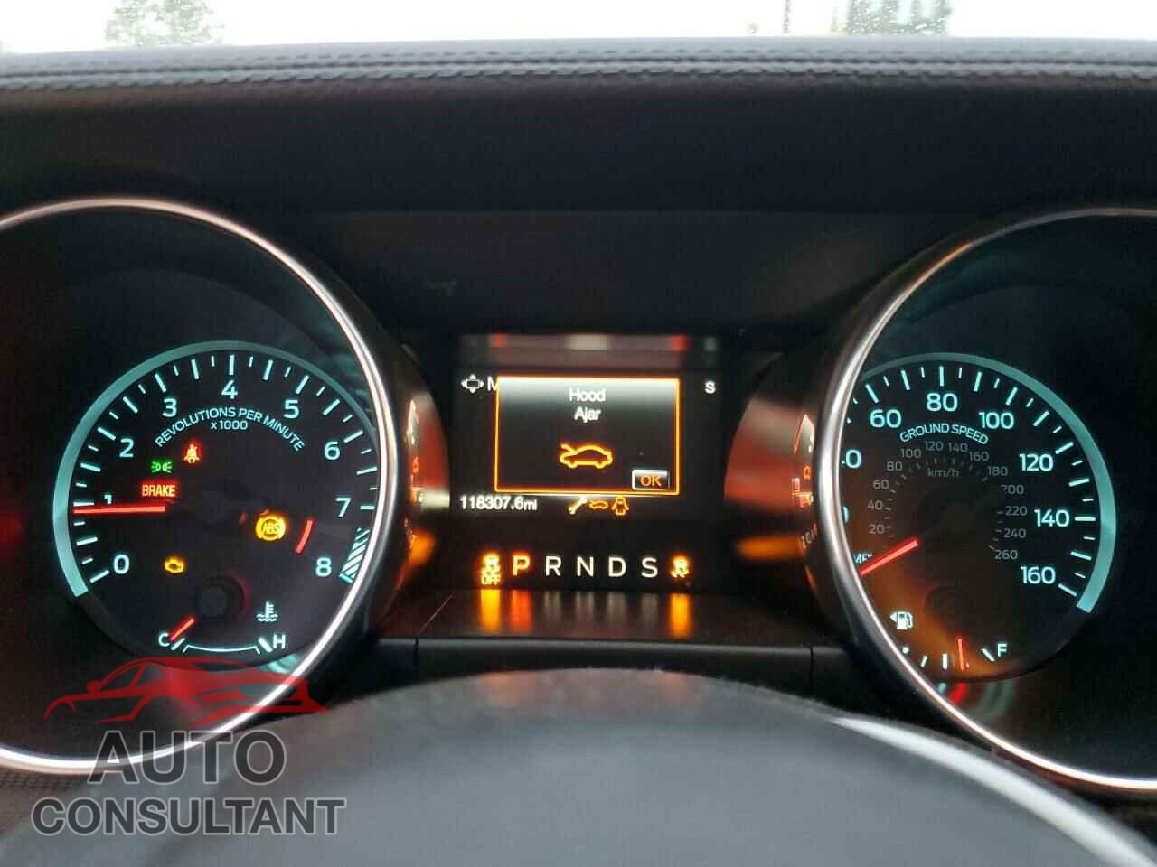 FORD MUSTANG 2018 - 1FA6P8CF6J5141024