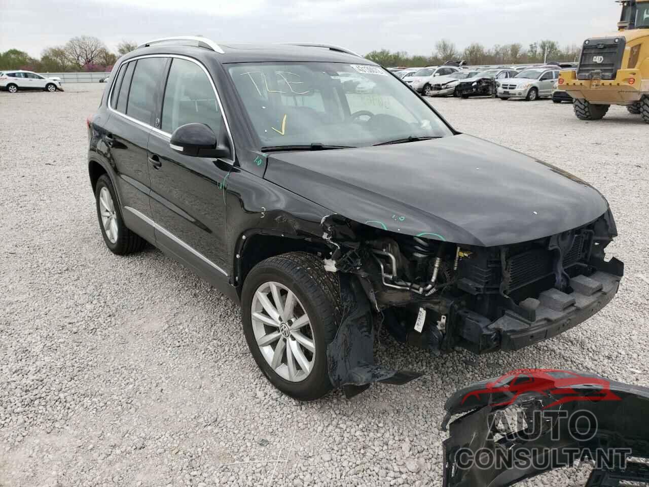 VOLKSWAGEN TIGUAN 2017 - WVGRV7AX0HK012013