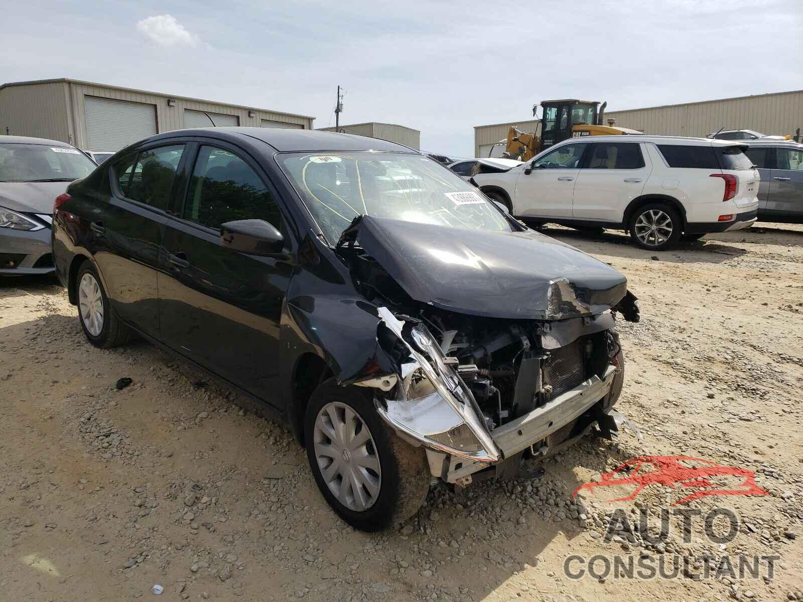 NISSAN VERSA 2019 - 3N1CN7AP9KL804003
