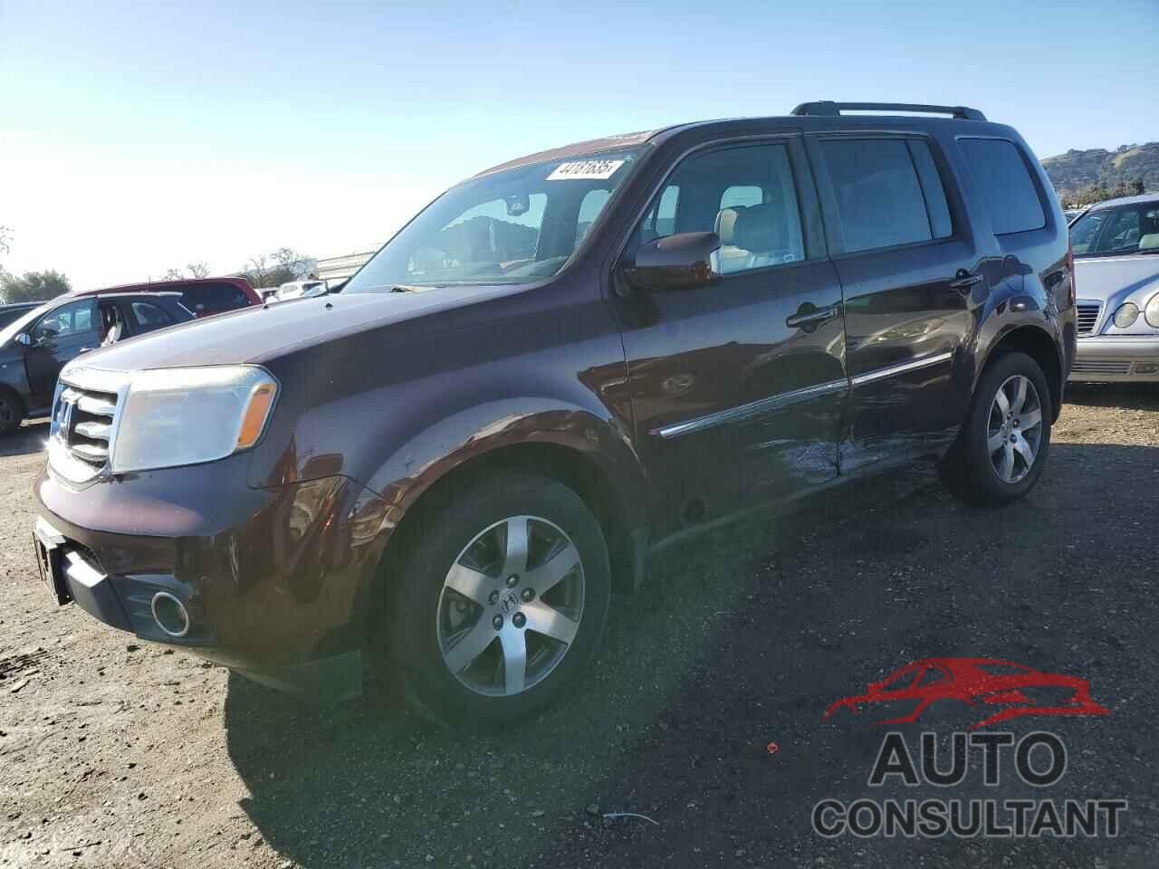 HONDA PILOT 2013 - 5FNYF4H96DB025813
