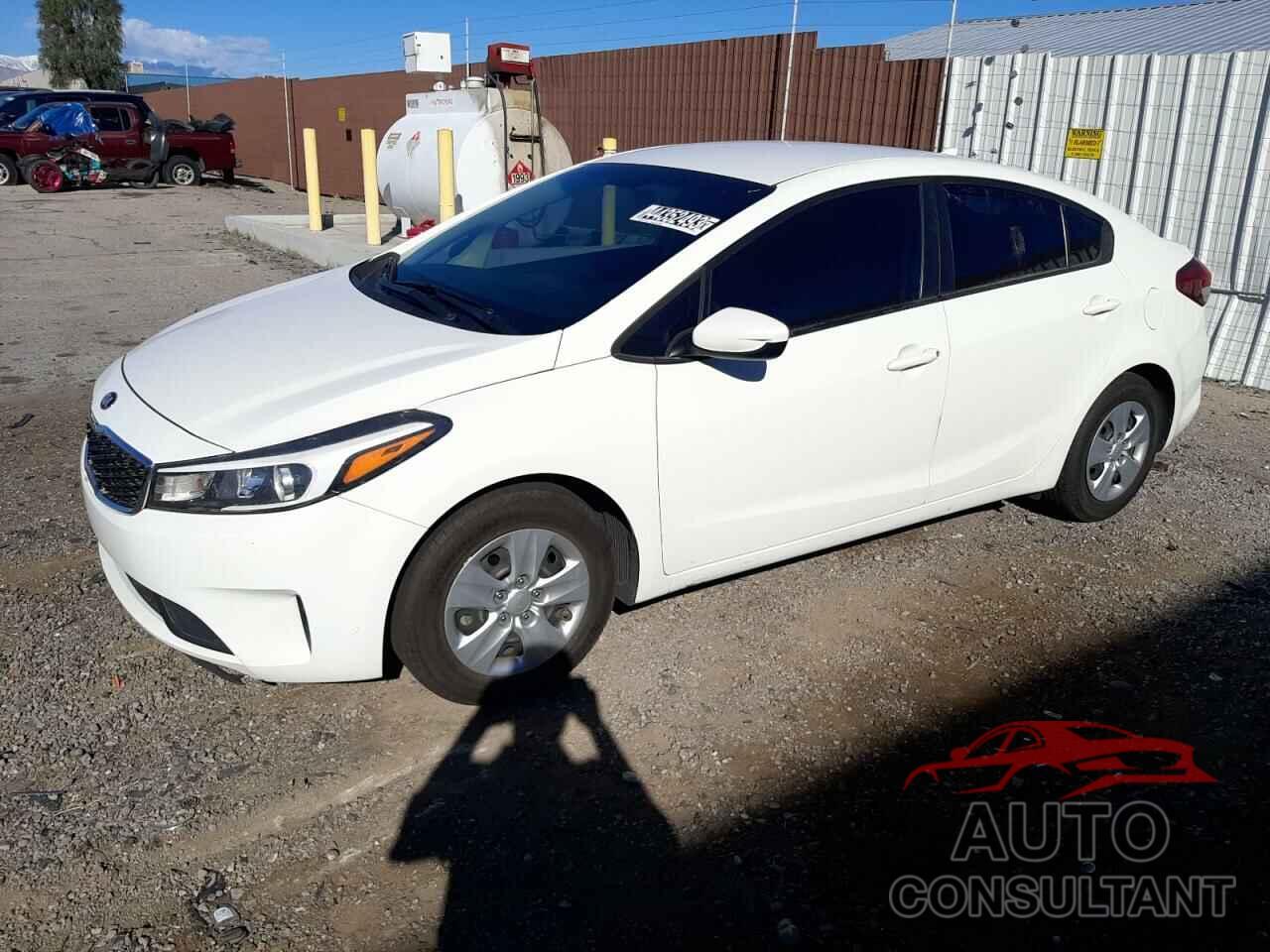 KIA FORTE 2018 - 3KPFK4A75JE270146