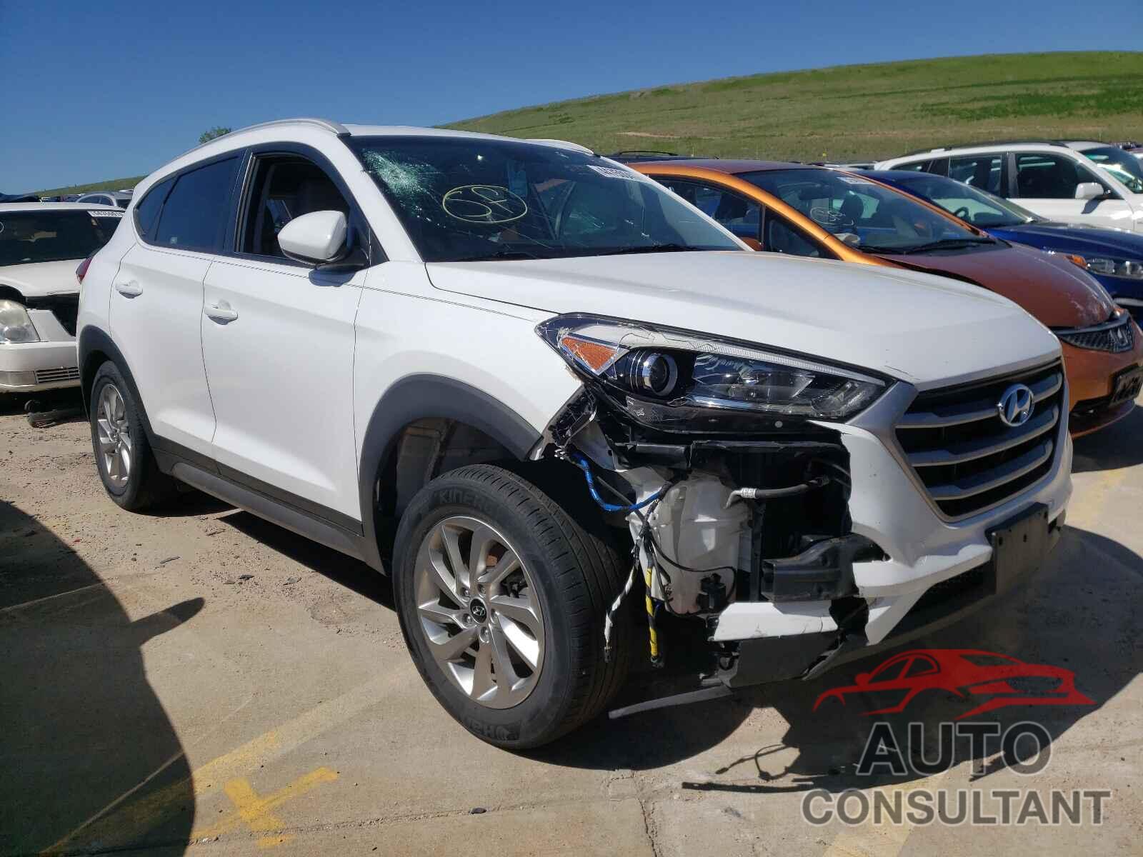 HYUNDAI TUCSON 2017 - KM8J3CA41HU297634