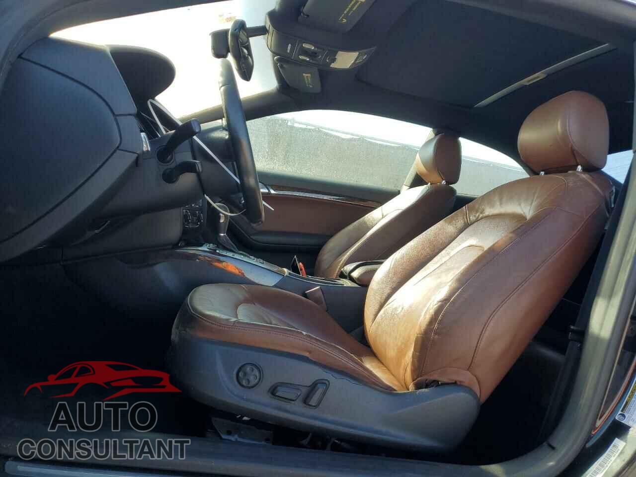 AUDI A5 2011 - WAULFAFR9BA065978