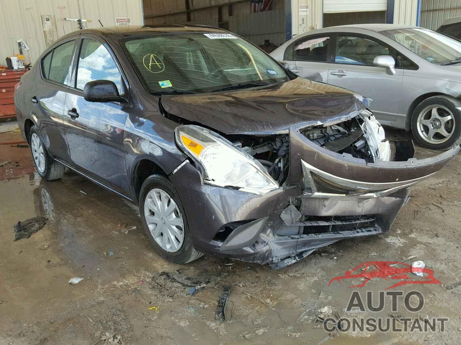 NISSAN VERSA 2015 - 3N1CN7AP3FL920125
