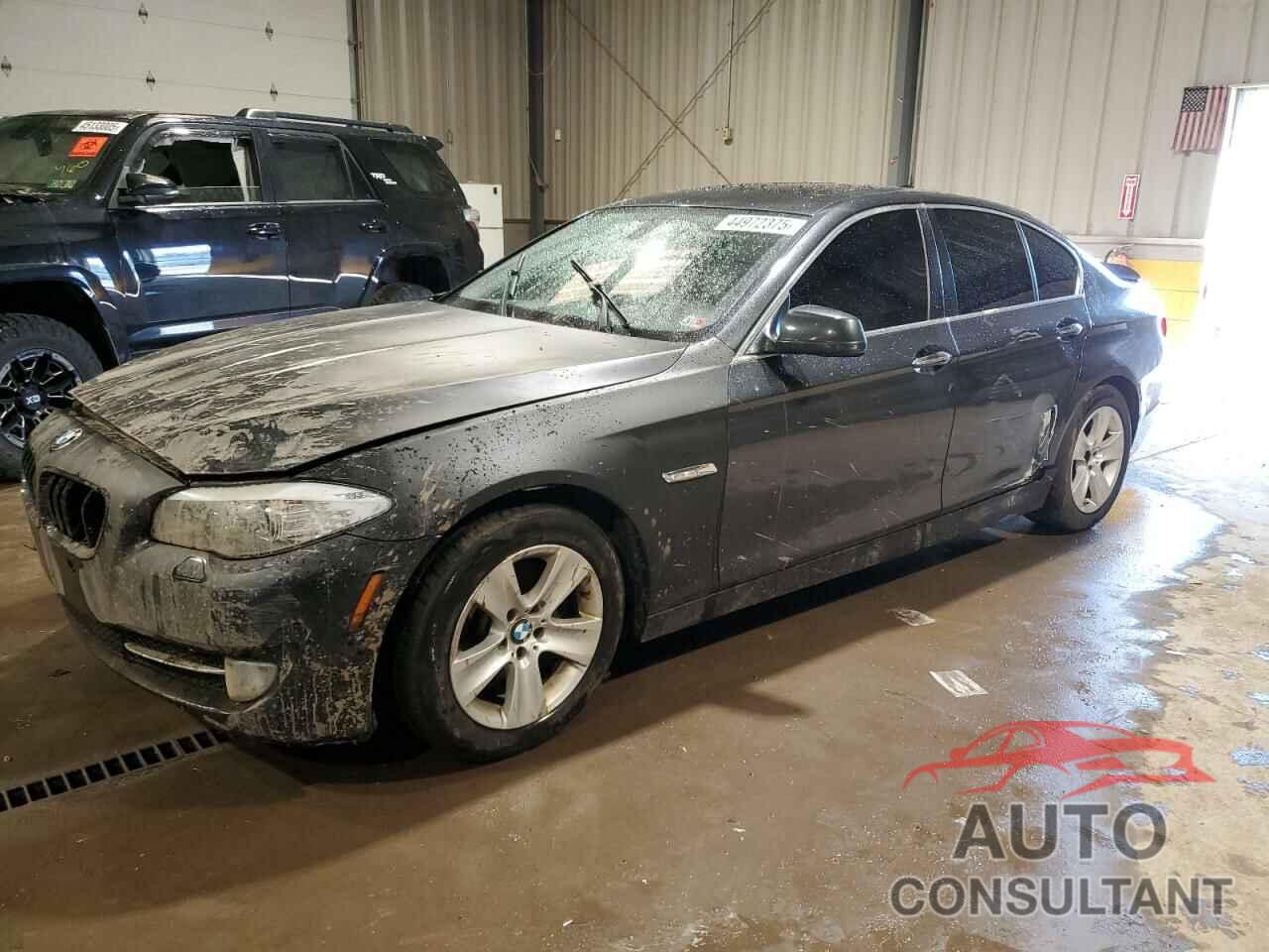 BMW 5 SERIES 2012 - WBAXG5C5XCDX02268
