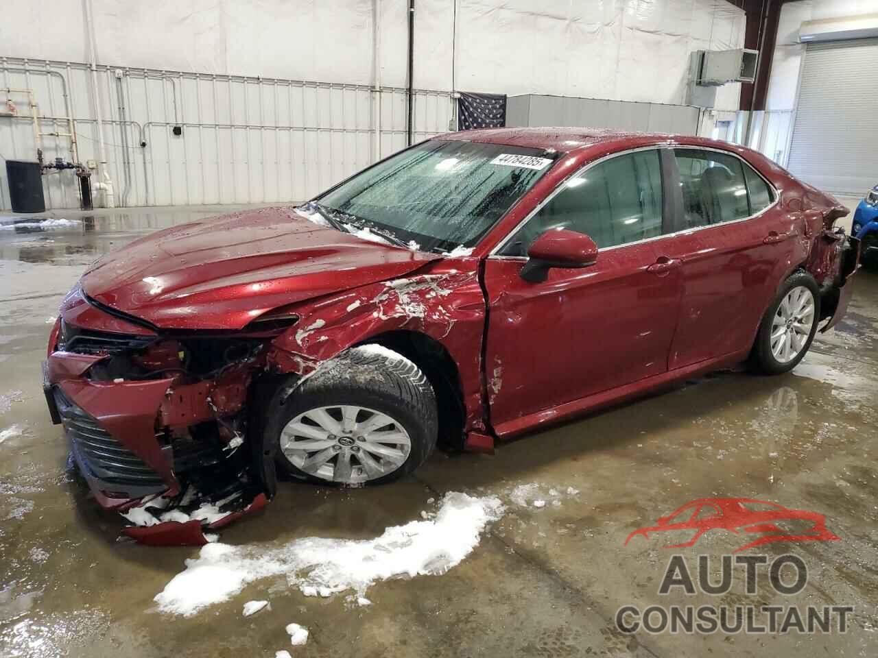 TOYOTA CAMRY 2018 - 4T1B11HK0JU536633