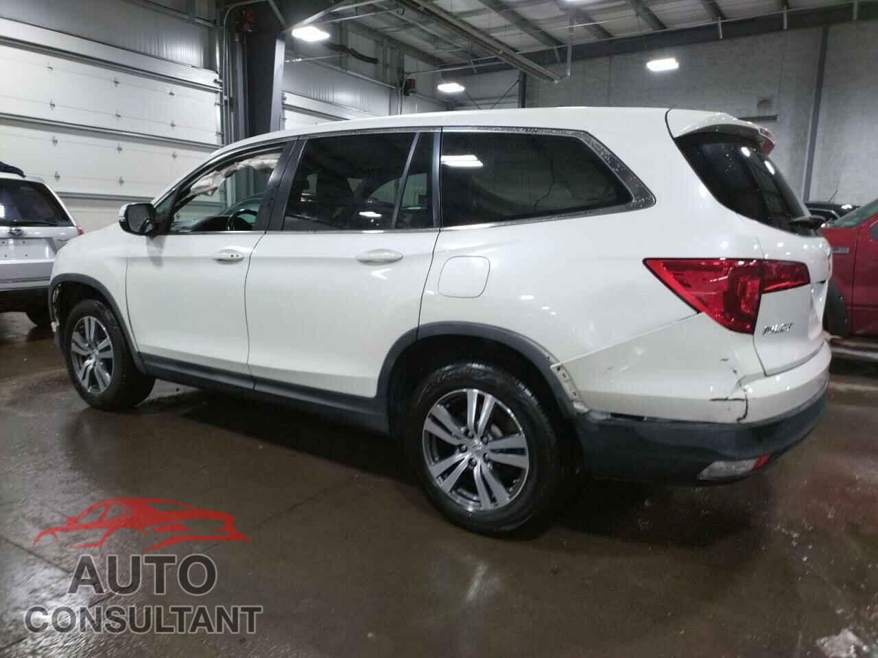 HONDA PILOT 2017 - 5FNYF5H73HB013872