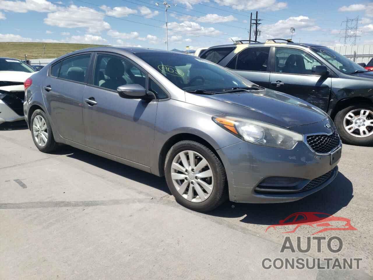 KIA FORTE 2016 - KNAFX4A64G5437882