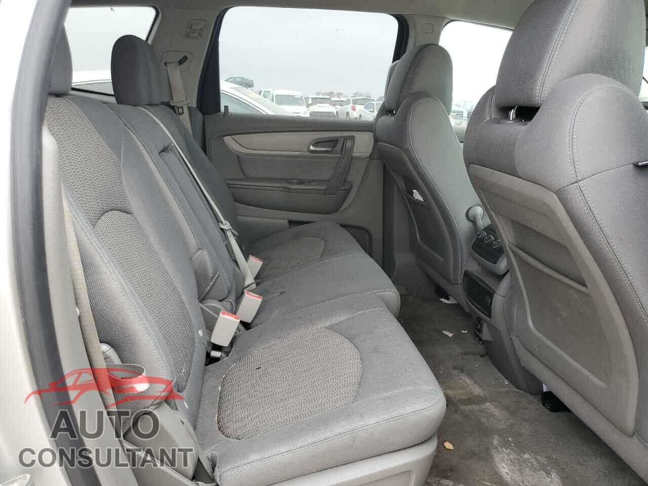 CHEVROLET TRAVERSE 2017 - 1GNKRFED2HJ306496