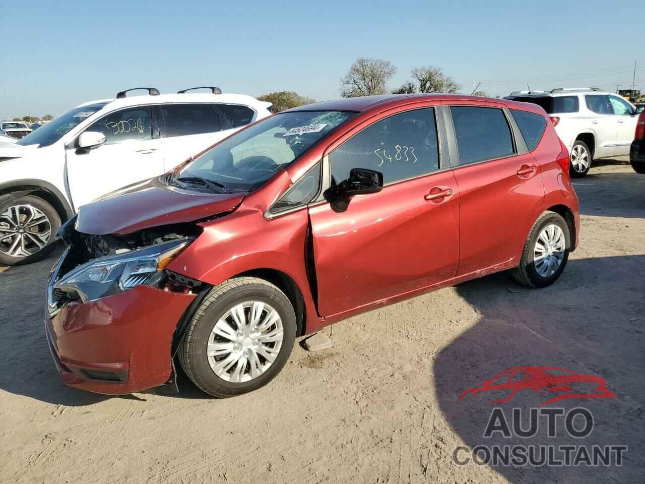 NISSAN VERSA 2018 - 3N1CE2CP5JL359435