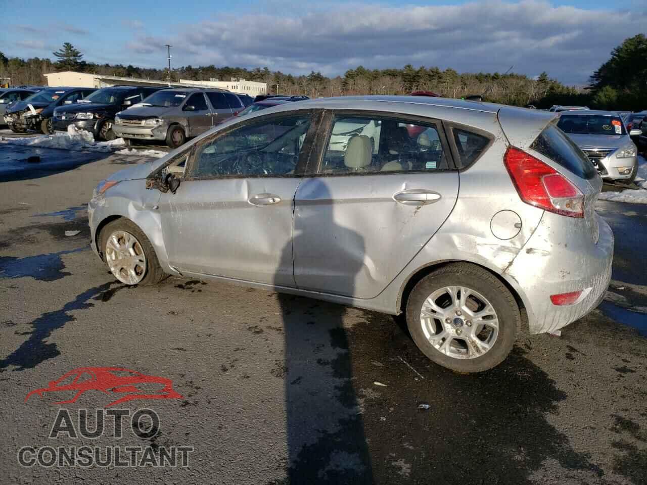 FORD FIESTA 2016 - 3FADP4EJ3GM129899