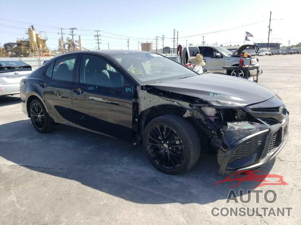 TOYOTA CAMRY 2021 - 4T1G11AK8MU447851